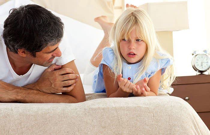 چگونه کودکان خجالتی را حمایت کنیم؟